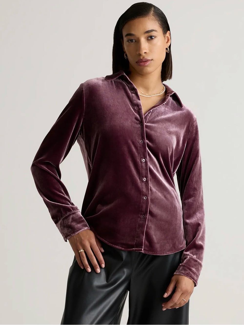 Quince Velvet Button-Down Long Sleeve Shirt in Plum